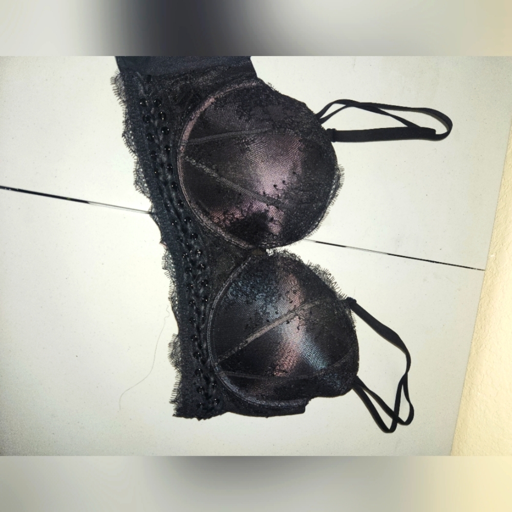 Victoria Secret bras 38C